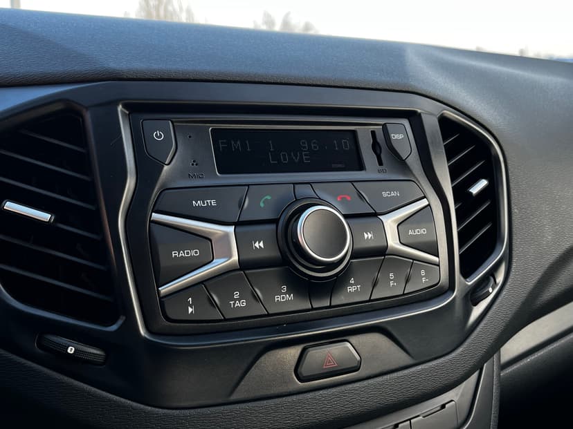 ваз (lada)-vesta-2017-953-12