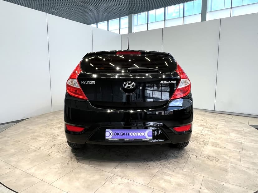 hyundai-solaris-2012-421-3