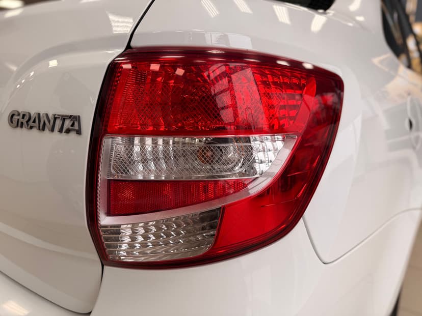 ваз (lada)-granta-2015-742-9