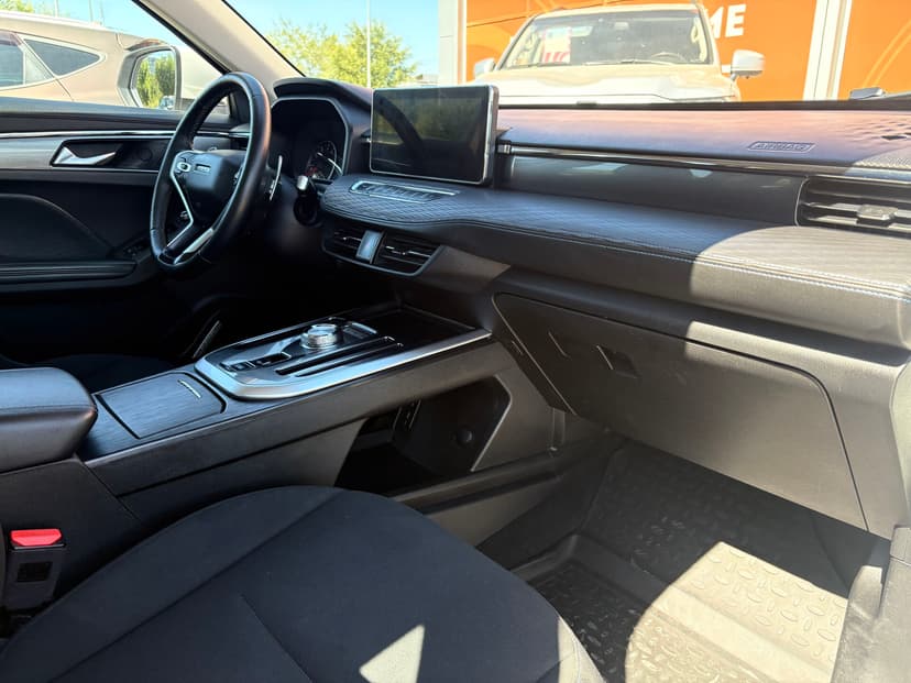 haval-jolion-2021-241-23