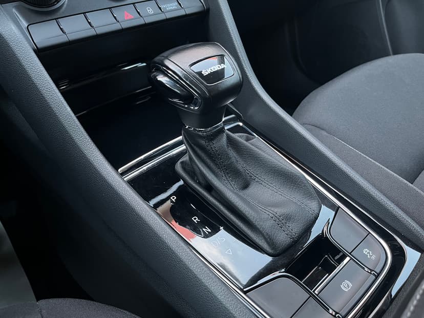 skoda-karoq-2022-82-20