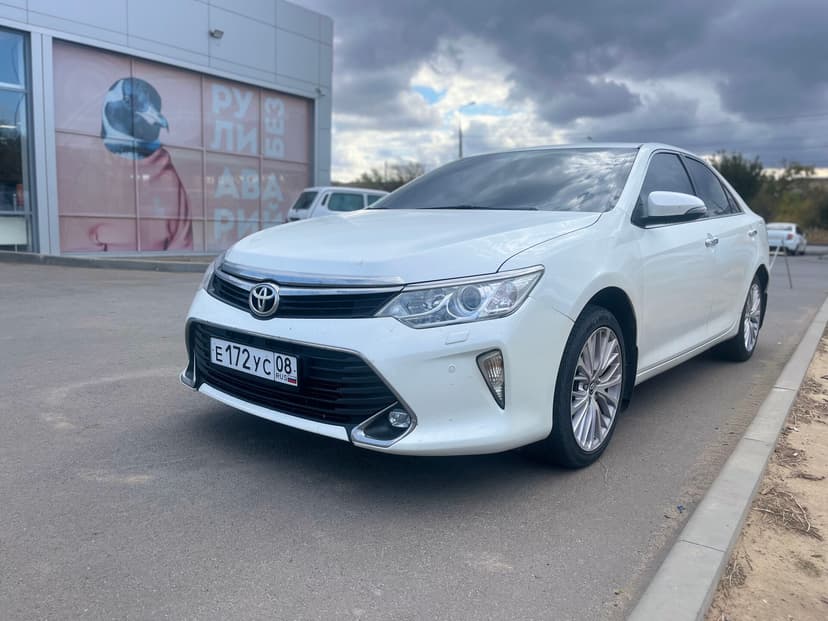 toyota-camry-2016-491-0