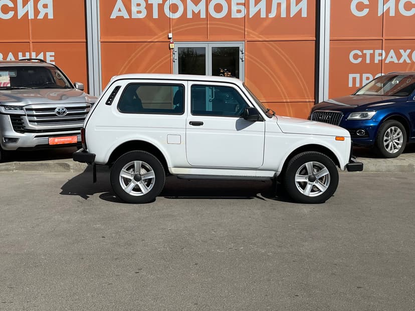 ваз (lada)-niva legend-2023-400-3