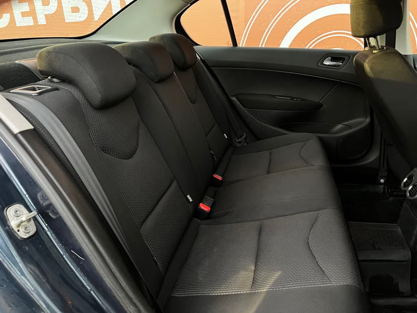 peugeot-408-2013-272-22