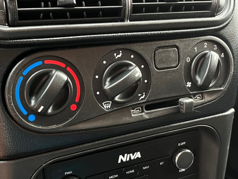 ваз (lada)-niva-2020-49-12