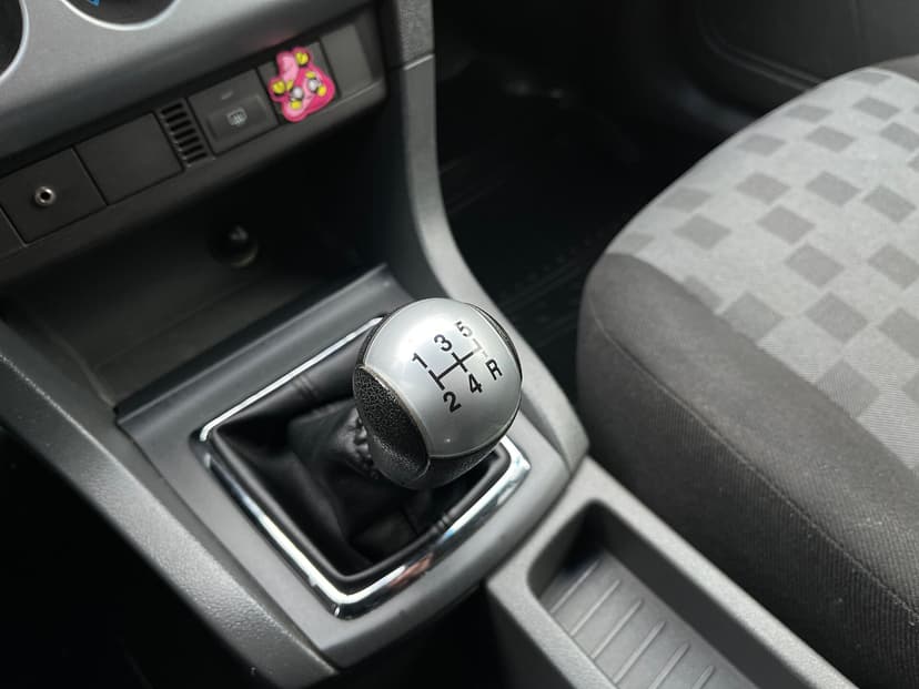 ford-focus-2007-762-15