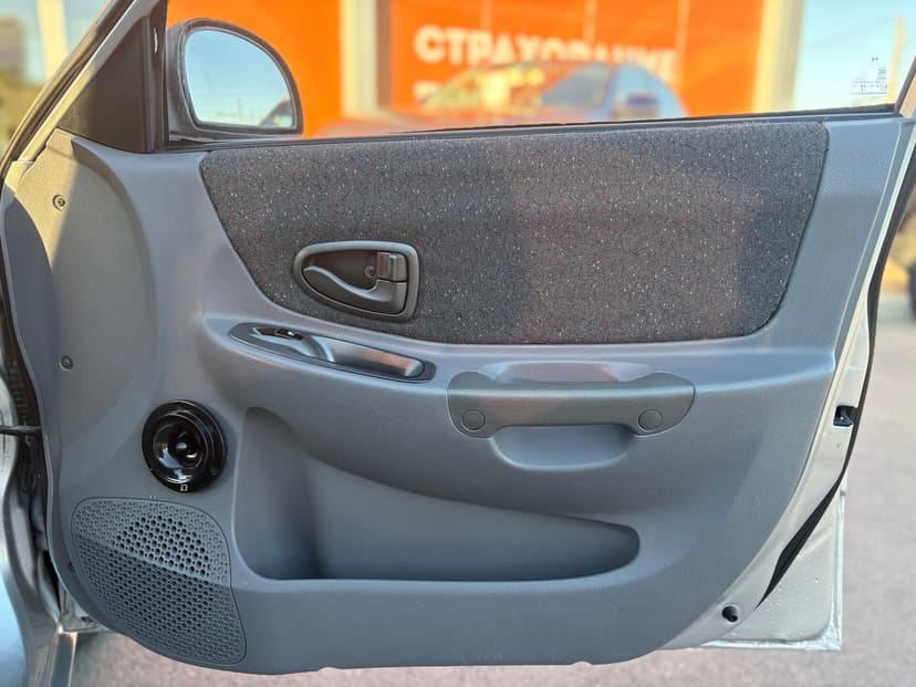 hyundai-accent-2008-235-23