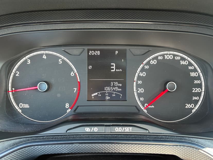volkswagen-polo-2021-196-12