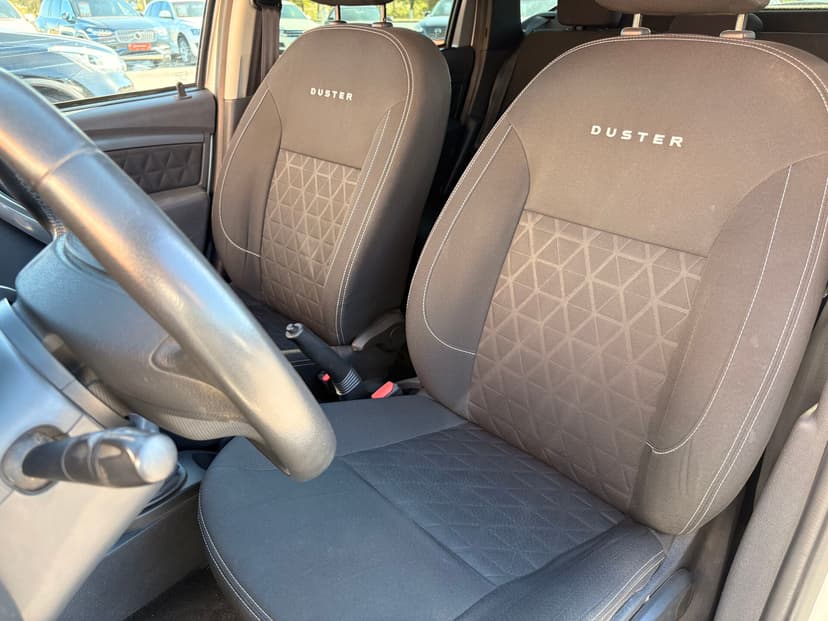 renault-duster-2017-359-23