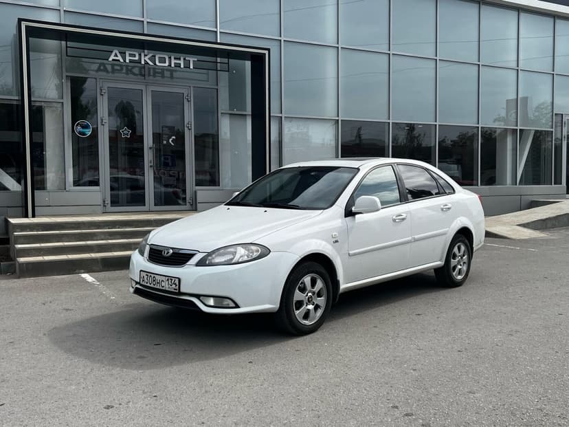 daewoo-gentra-2013-354-0
