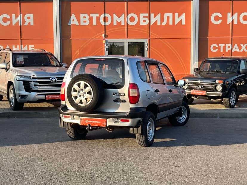 chevrolet-niva-2006-178-4