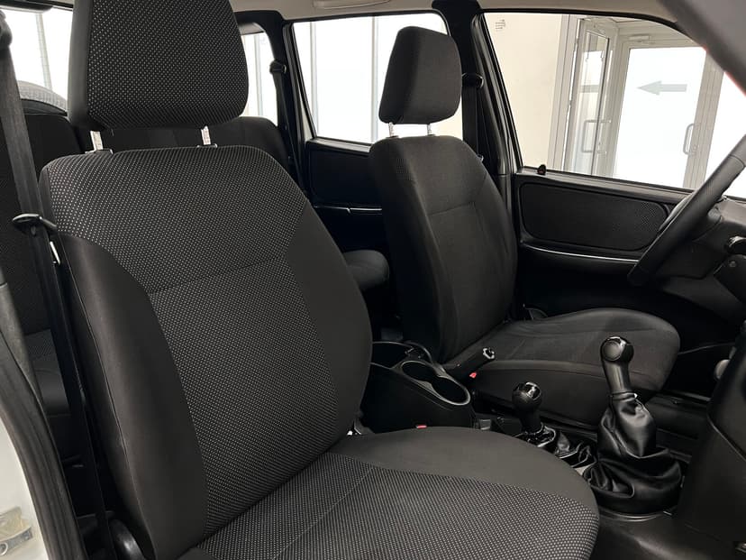 chevrolet-niva-2014-451-30