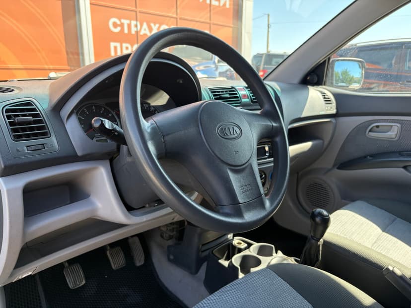 kia-picanto-2007-240-17