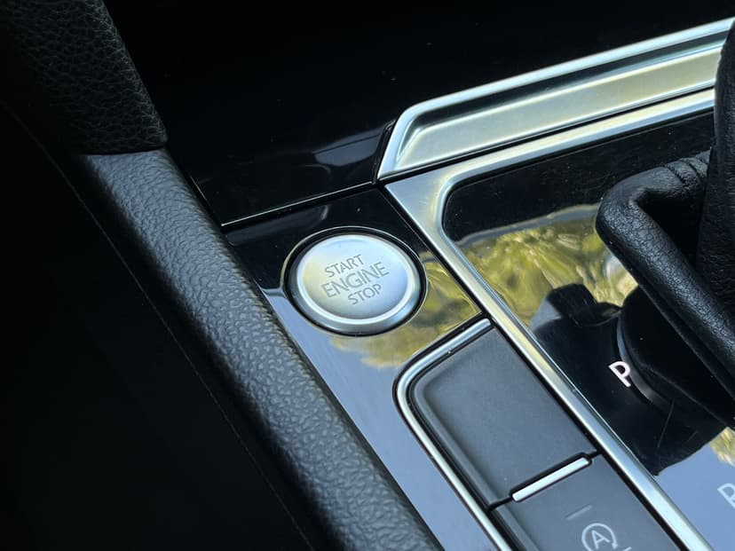 volkswagen-passat-2018-61-12