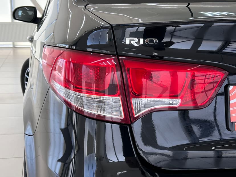 kia-rio-2015-7-11