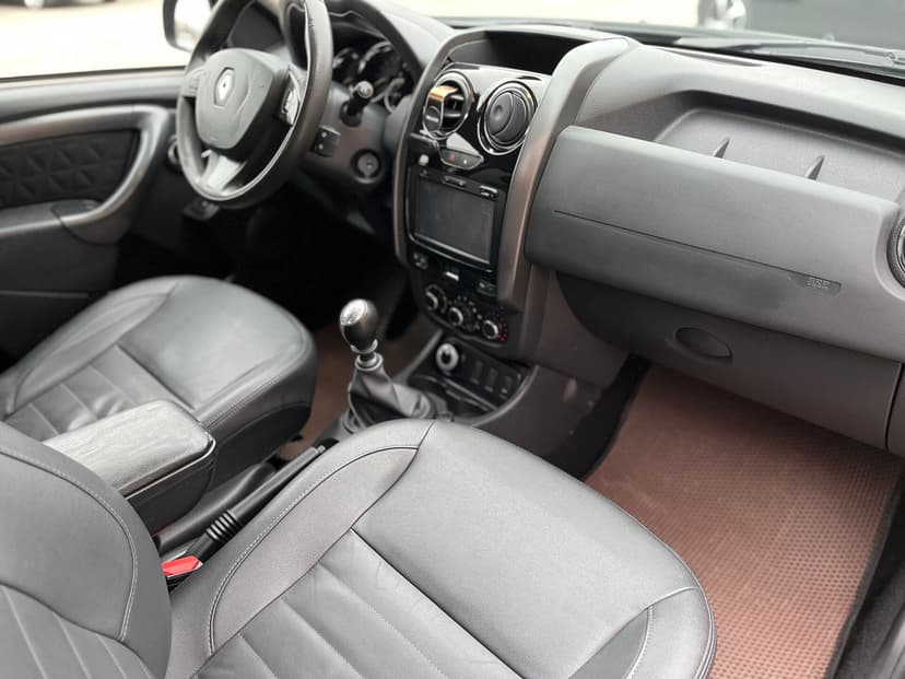 renault-duster-2018-775-21