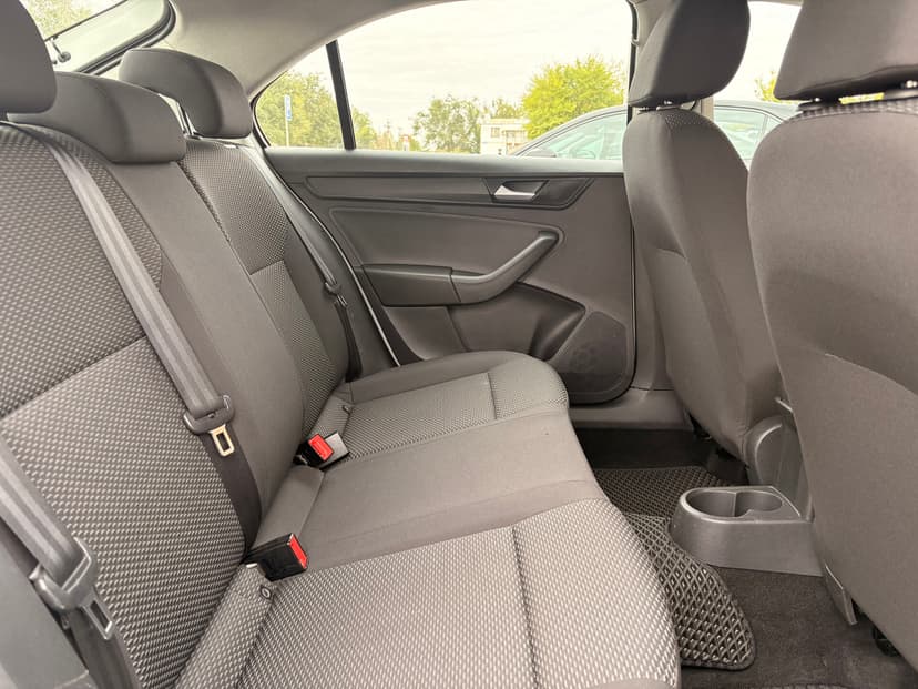 volkswagen-polo-2020-388-26