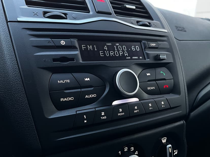 ваз (lada)-granta-2021-997-13