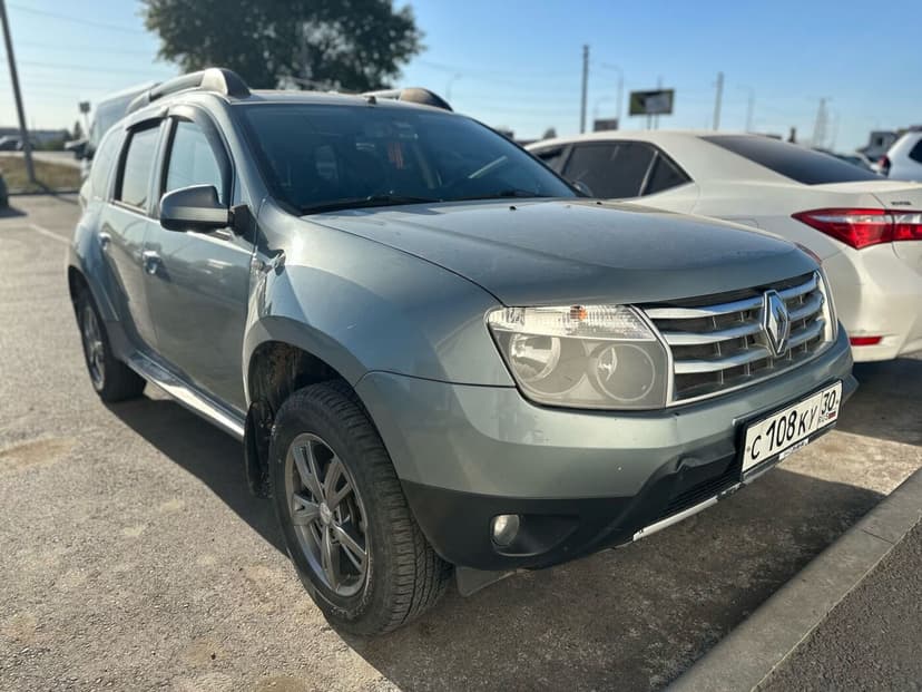 renault-duster-2012-358-0