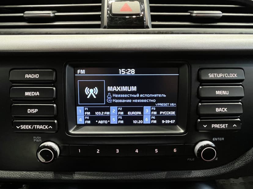 kia-rio x-line-2018-1128-7