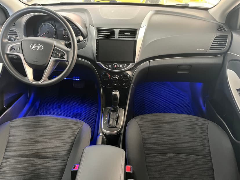 hyundai-solaris-2014-339-12