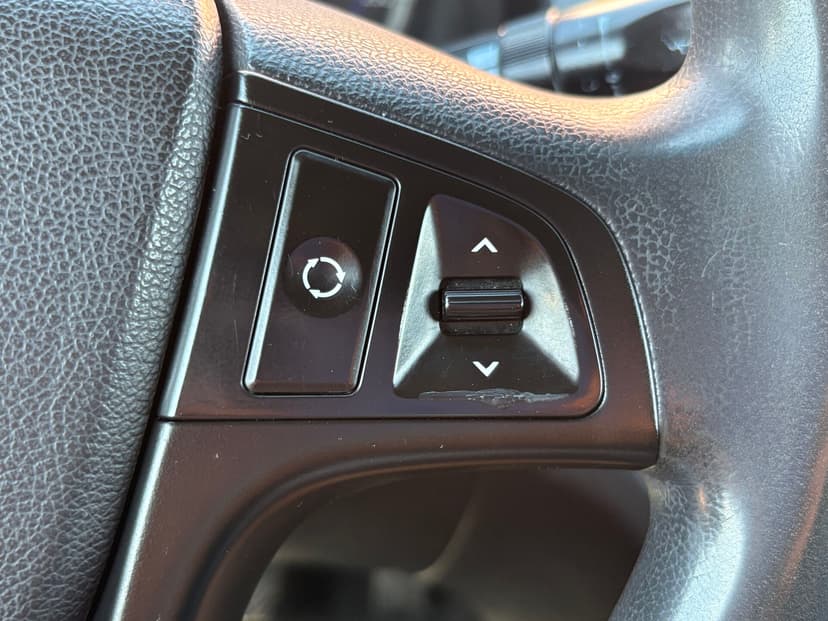 hyundai-solaris-2014-202-13