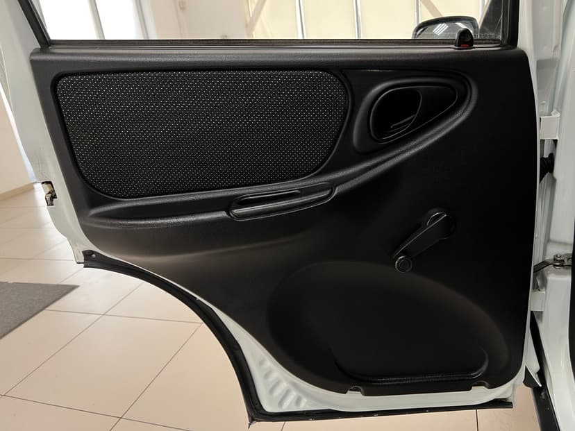 chevrolet-niva-2014-451-25
