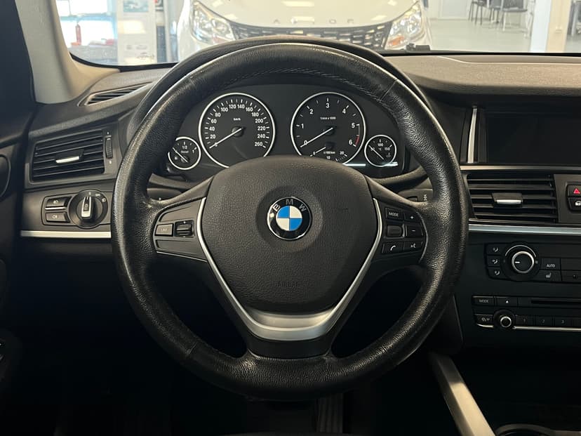 bmw-x3-2011-38-14