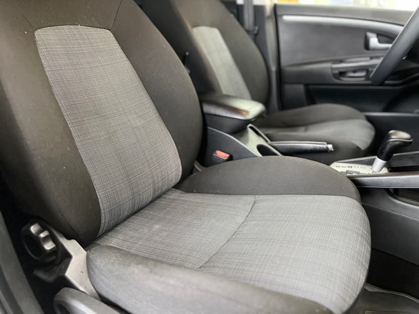 kia-ceed-2010-1006-16