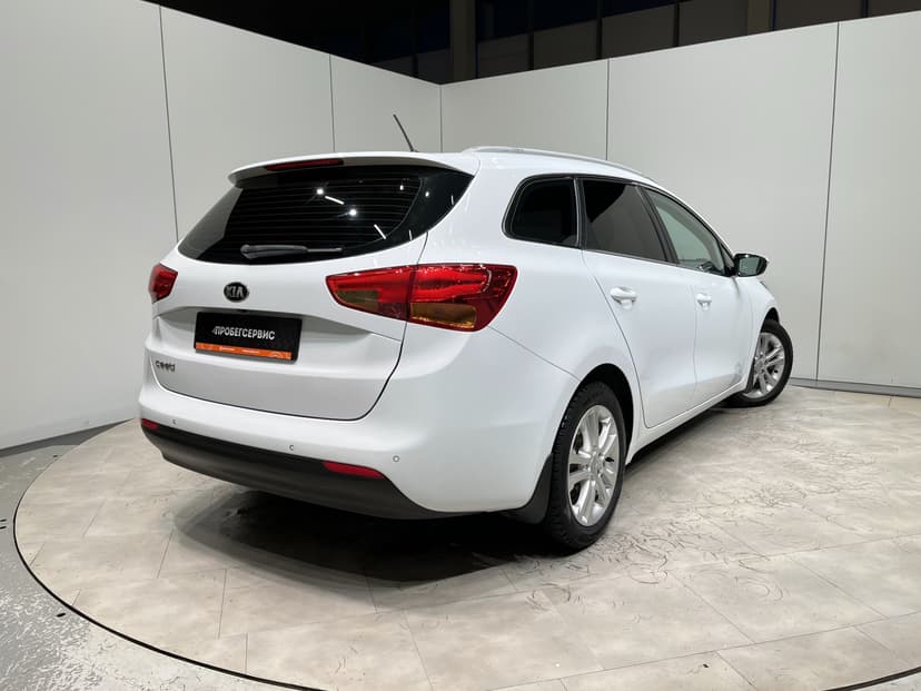 kia-ceed-2014-1150-5