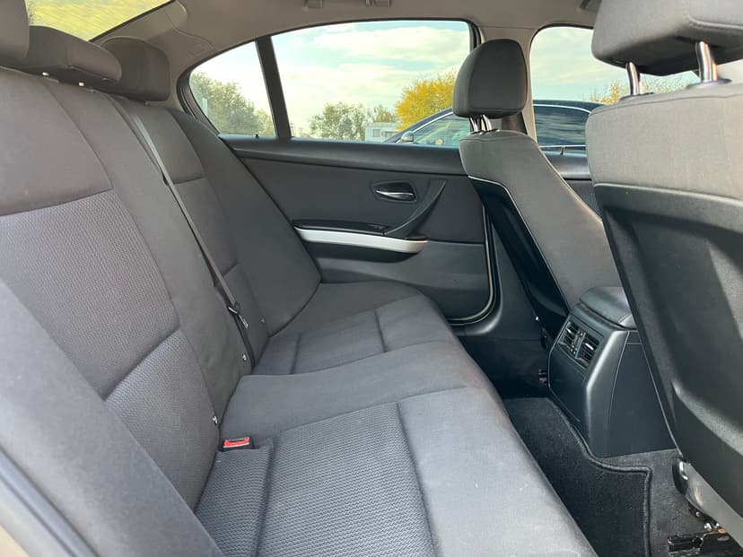 bmw-3 серия-2011-524-26