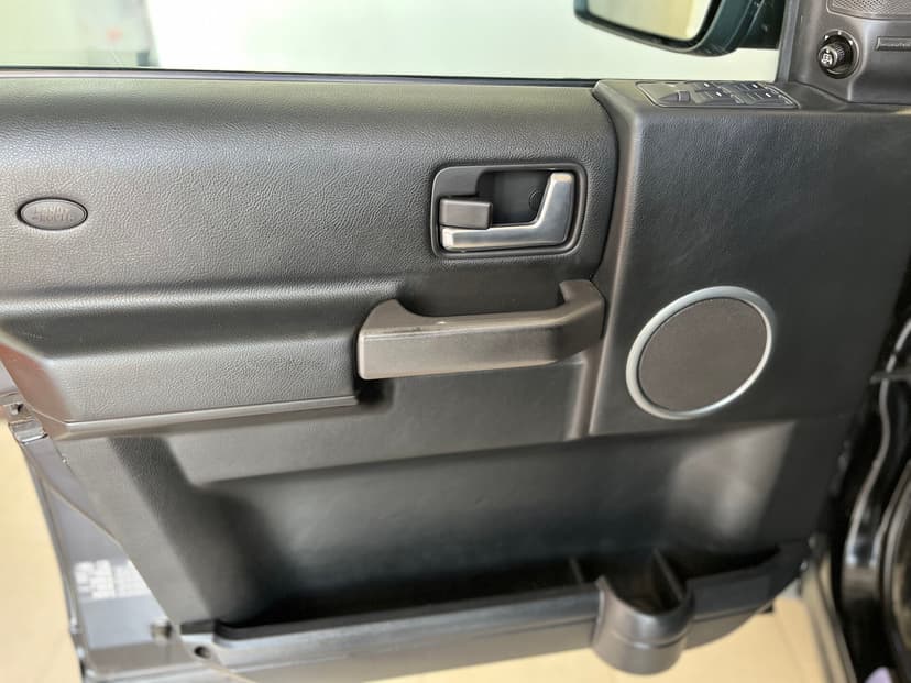 land rover-discovery-2006-448-12