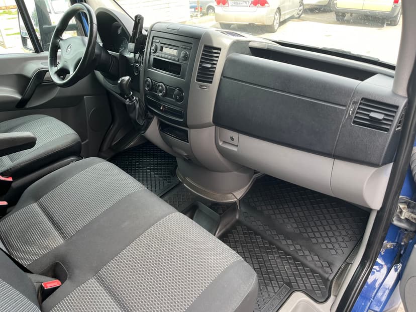 mercedes-benz-sprinter-2009-50-19