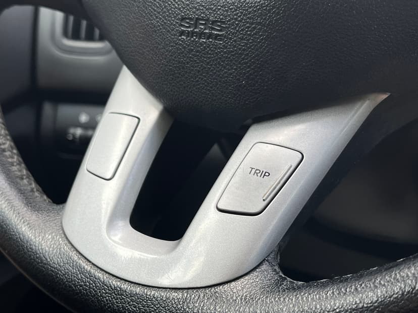 kia-ceed-2010-52-15