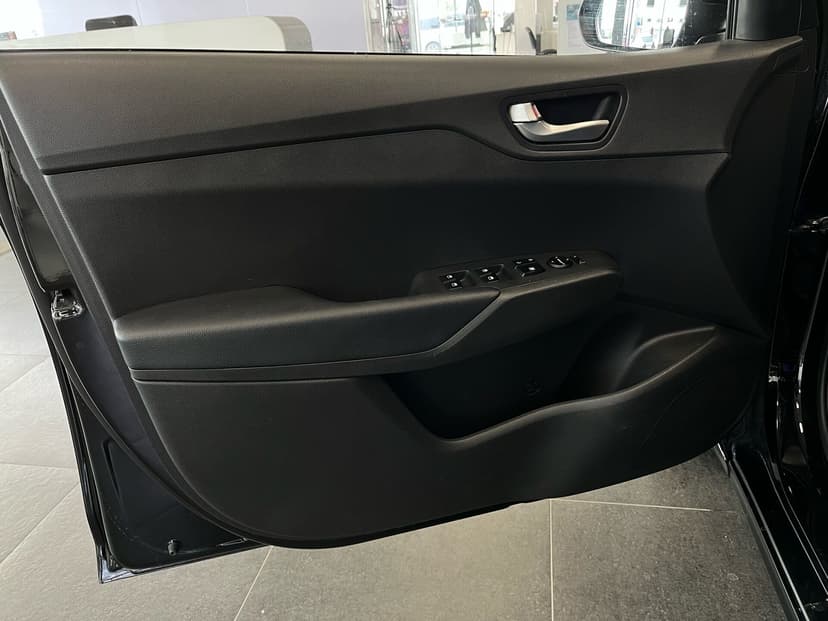 hyundai-solaris-2021-133-20