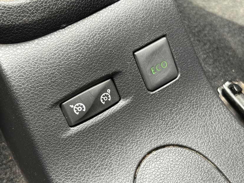 renault-kaptur-2016-255-20