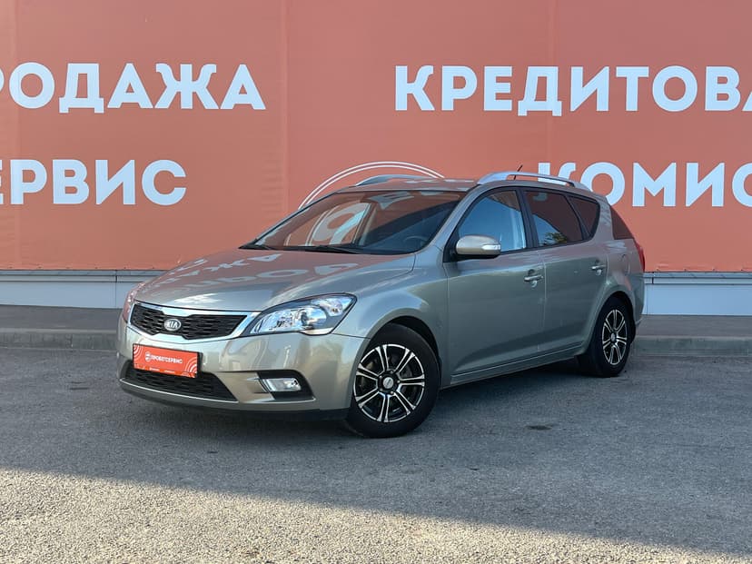 kia-ceed-2012-74-0