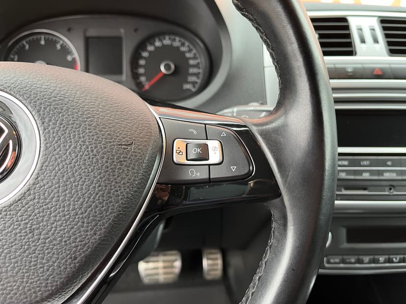 volkswagen-polo-2017-96-11
