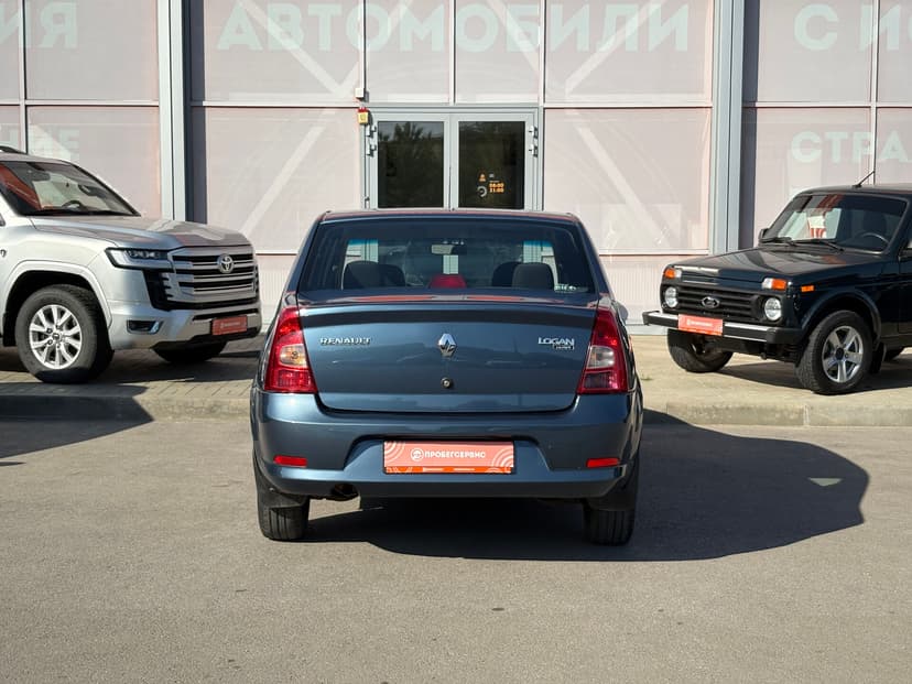 renault-logan-2011-173-5