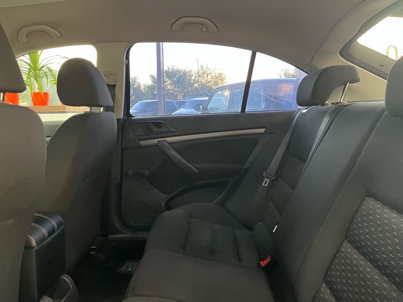 skoda-octavia-2012-285-24