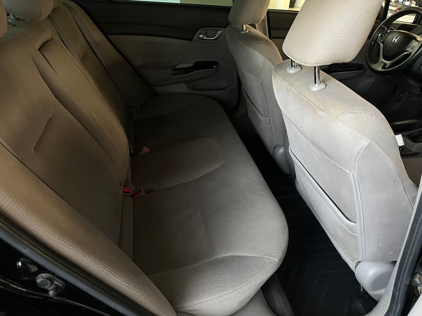 honda-civic-2012-242-23