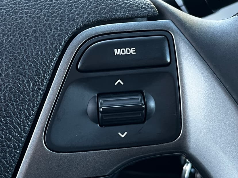 kia-rio-2017-97-11