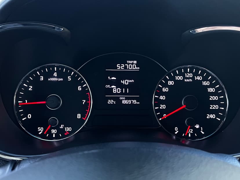 kia-cerato-2017-95-26