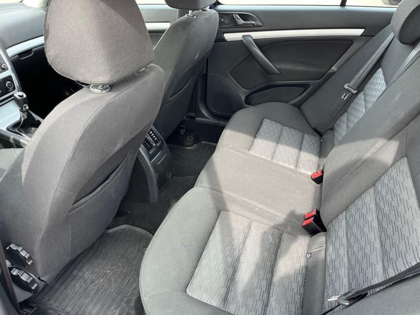 skoda-octavia-2011-341-17
