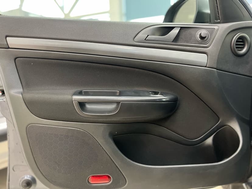 skoda-octavia-2012-285-10