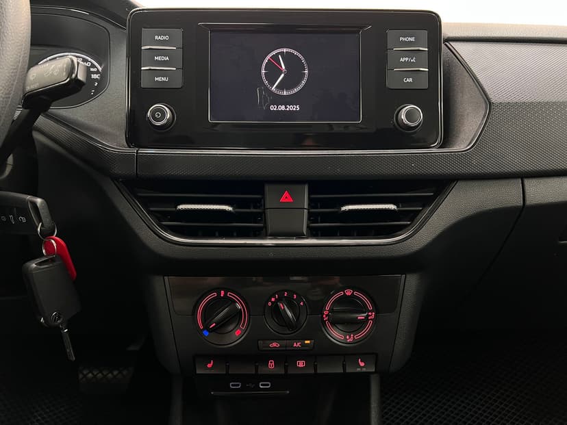 volkswagen-polo-2020-648-13