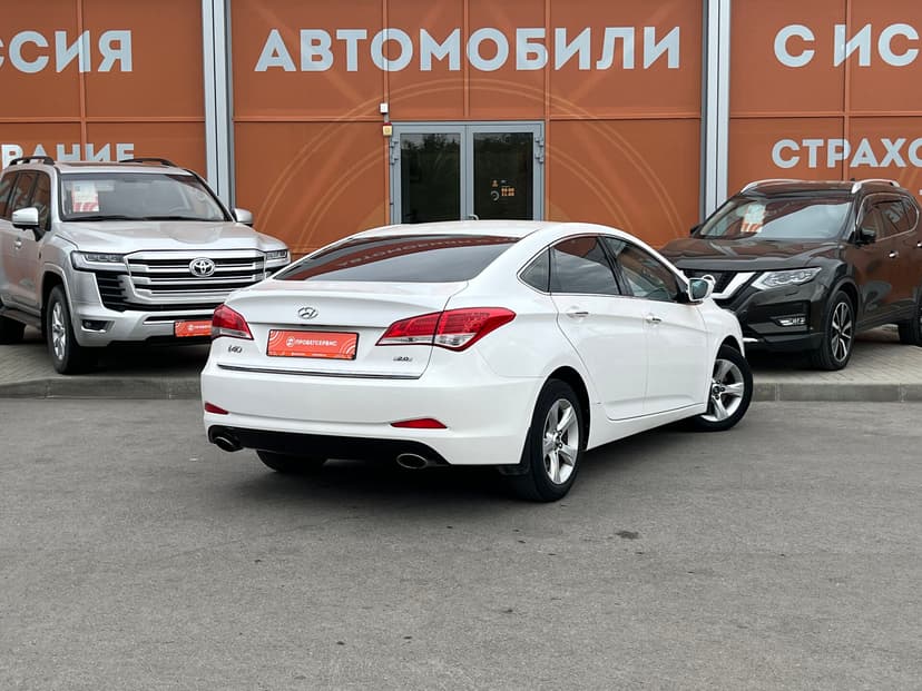 hyundai-i40-2013-150-4