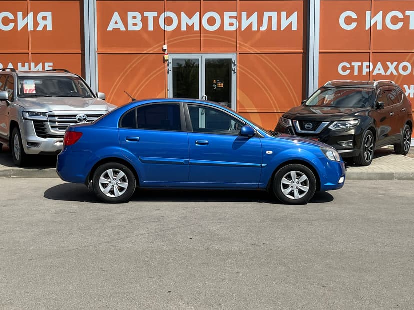 kia-rio-2010-208-3