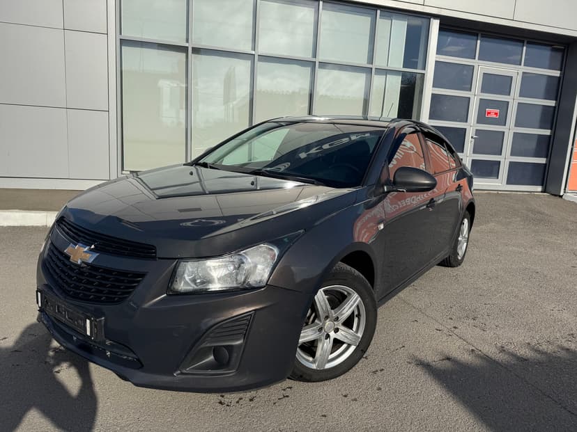 chevrolet-cruze-2013-490-0