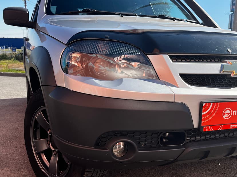 chevrolet-niva-2019-407-9